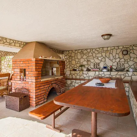 Studio Apartment In Labin