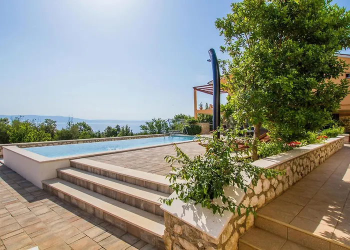 Studio Apartment In Labin Apartment *